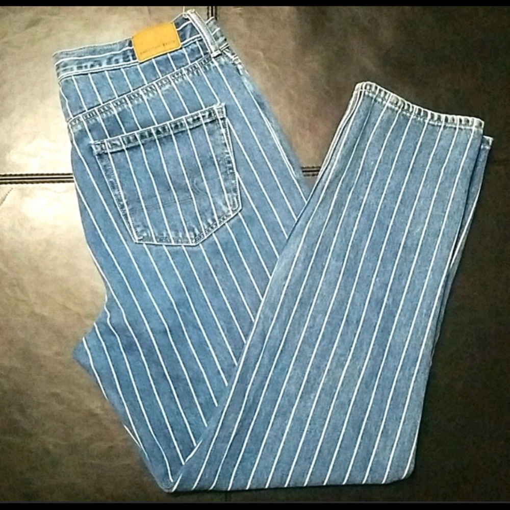 American eagle stripped jeans